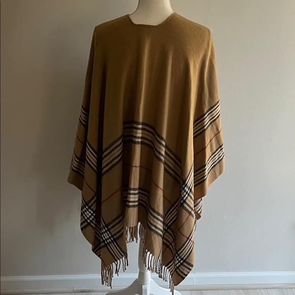 Elegant Tan Plaid Wrap - Picture 3 of 5